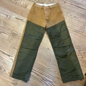 Men’s safTbak hunting field pants. Waist 28/ inseam 28.  Used. See photos.